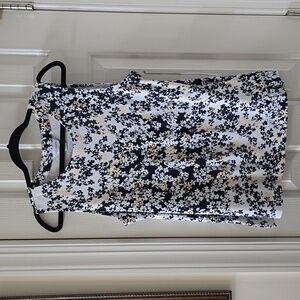 LIZ CLAIBORNE WOMEN'S BLUE AND WHITE FLORAL SUMMER TANK TOP SIZE MEDIUM